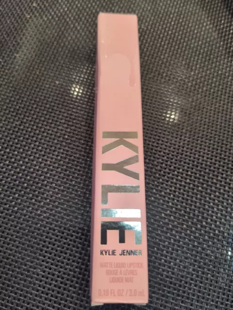 Kylie Jenner Make-up Lippenset Lippenstift & Lippenfutter im matten Farbton: 802 Süßigkeiten K bnb