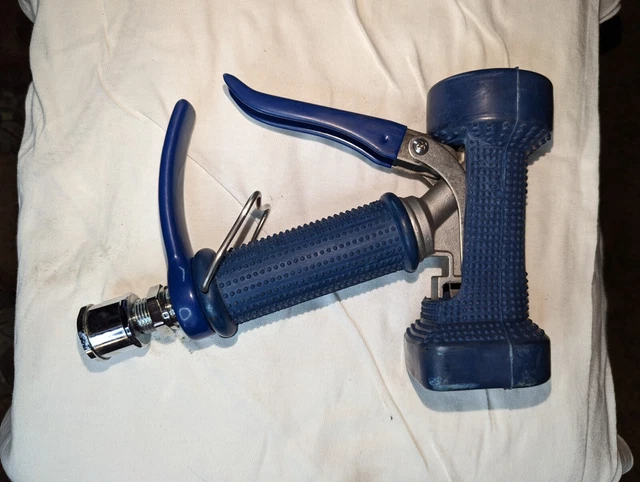 Pressure Washer Gun, Brass. T&S MV252224 . 5/16" Orifice.