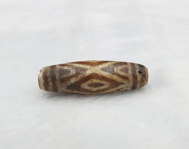 South Asian Burmese Antiques Trade Pumtek petrified Wood Beads Late 19 C. 31mm 11