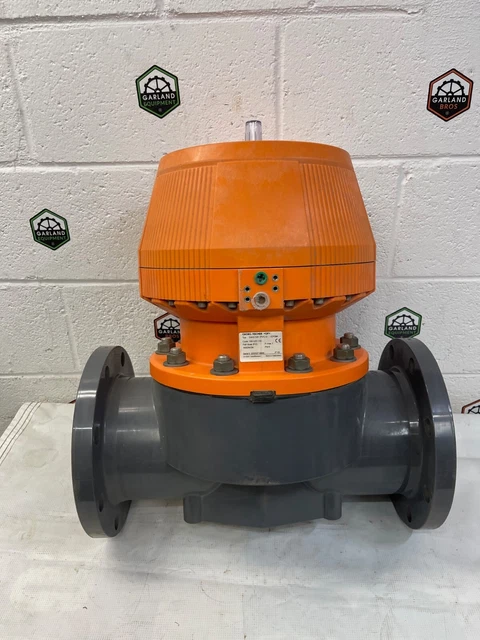 Georg Fischer 199.025.130 199025130, 6” PVC Type 025 Diaphragm Valve, Pneumatic