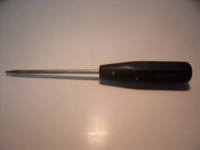 Linvatec 8608 3.5Mm Surgical Hex Driver!