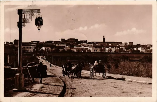 CPA AK MAROC MEKNES - Entrée de la Ville (280778)
