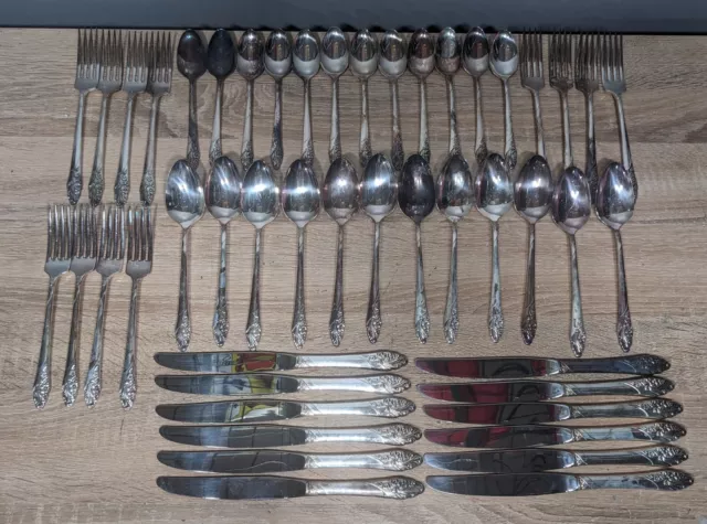 Vintage 1950's 48pc Oneida 'Evening Star' Community Silverplate Silverware