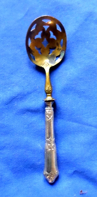 Cuillère de service continentale en argent sterling martelé de Georg Jensen - En