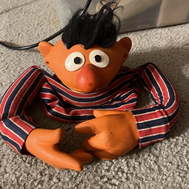 VINTAGE SESAME STREET ERNIE Hand Puppet (Educational Toys Inc. 1971