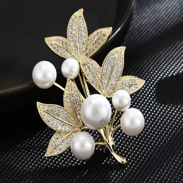 Luxury Coat Brooch Suit Jacket Corsage Fixed Clothing Pin Women's Accessories Le
