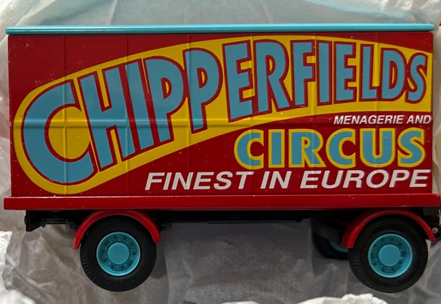Chipperfields Circus Models CORGI CLASSICS CHIPPERFIELDS Circus Drawbar Box Truck Trailer Model ...