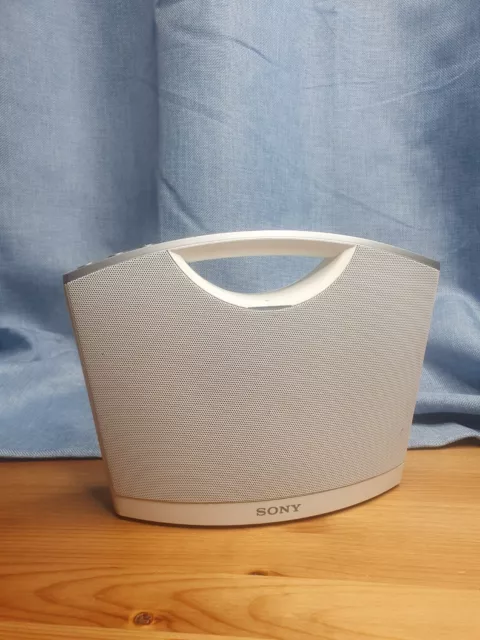 Sony SRS-BTM8 Bluetooth Speaker WORKING BUT NO CHARGER