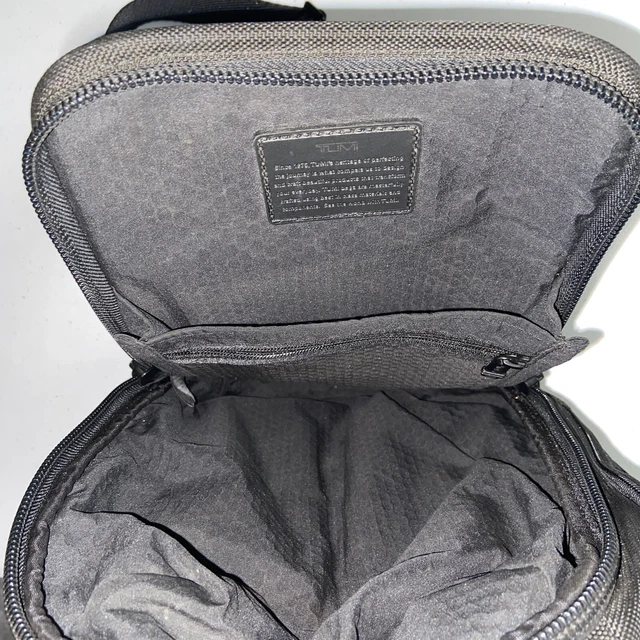 Tumi Black Crossbody Sling Bag Pack Alpha Bravo 5