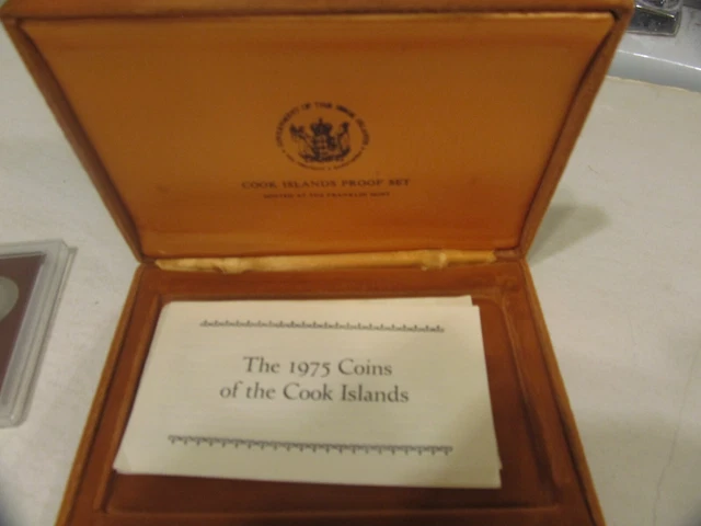 Franklin Mint 1975 Proof Set Cook Island Complete Coinage W/Mint Case & COA