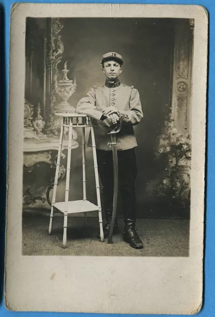 CPA PHOTO: Soldat du 18° Régiment de Chasseurs à Cheval  Guerre 14-18