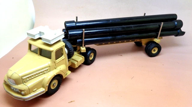 Dinky Toys - 1:43 - n°39 et 39A Tracteur Unic transporteur