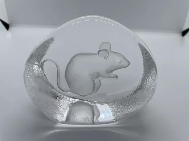 Mats Jonasson Field Mouse Lead Crystal Etched Signed Paperweight