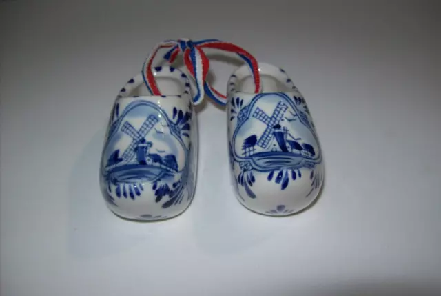 Hand Painted Porcelain Dutch Clogs Shoes 3" Holland Blue Delft Windmills