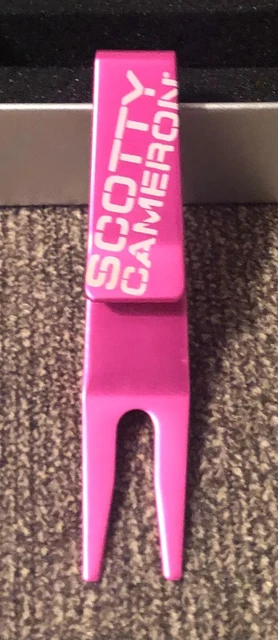 Scotty Cameron Clip Pivot Divot Tool Gallery Release Pink New