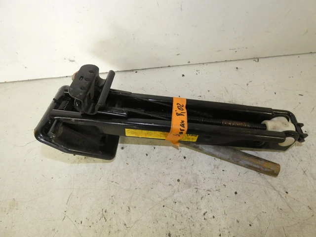 Jack VW Sharan Anno di Cost. 2002 7M0011031E