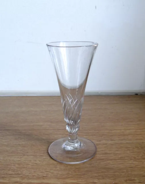 A Georgian Dwarf Ale Glass