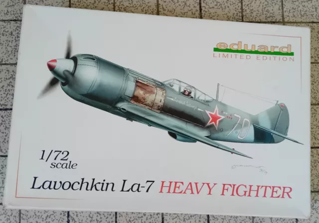Maquette avion EDUARD LAVOCHKIN LA-7 HEAVY FIGHTER   2015  Eche 1/72 Neuf