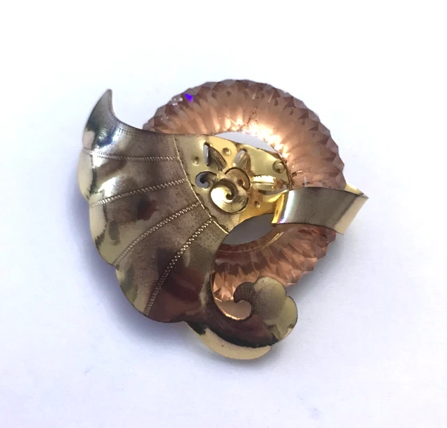 Broche fleure en émal closonné rouge, jaune et or des années 1980