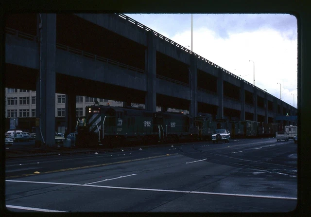 Railroad Slide - Burlington Northern #1865 Locomotive 1978 Freight Train