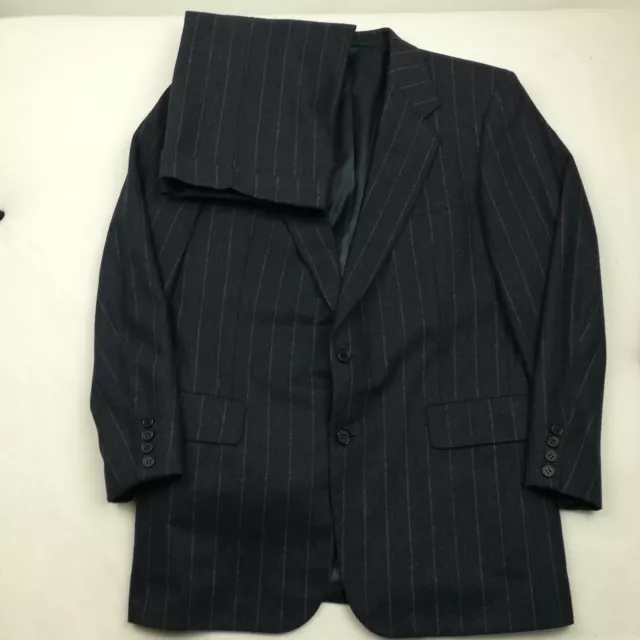 VTG Chester Barrie Savile Row 40R Flannel Wool Pinstripe Suit Navy Blue 32x29
