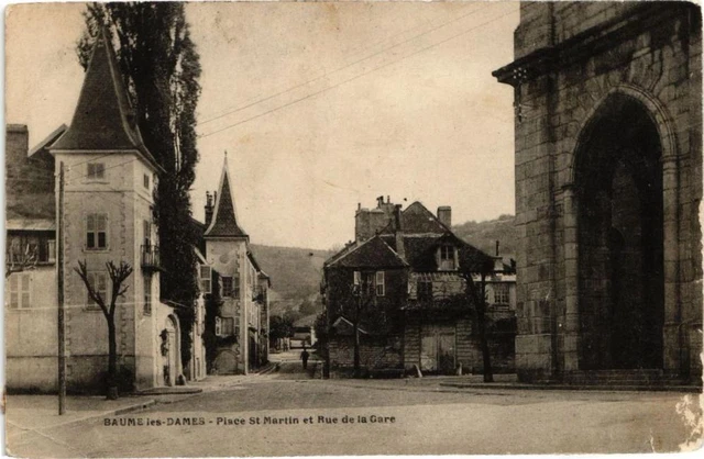 CPA BALUME-les-LADIES - Place St-Martin and Rue de la Gare (182970)
