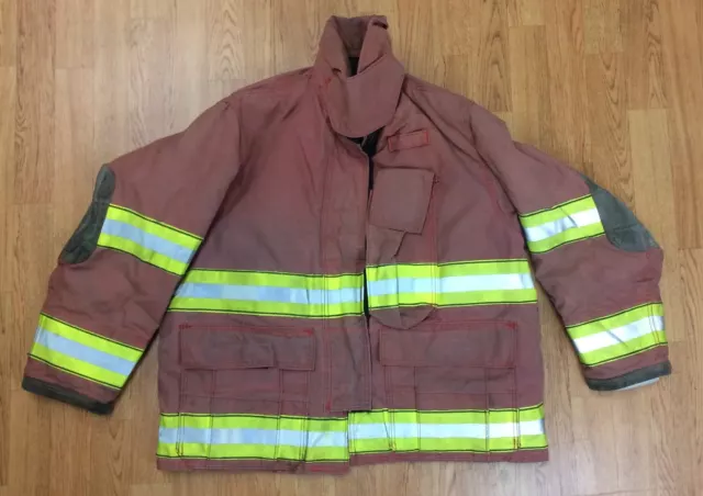 Firefighter Red Bunker Turnout Jacket 42 x 29 Globe