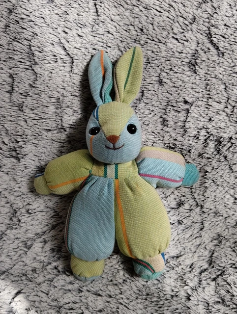 F4/ Peluche lapin en tissu vert bleu - Nounours - Doudou multicolore - Vintage