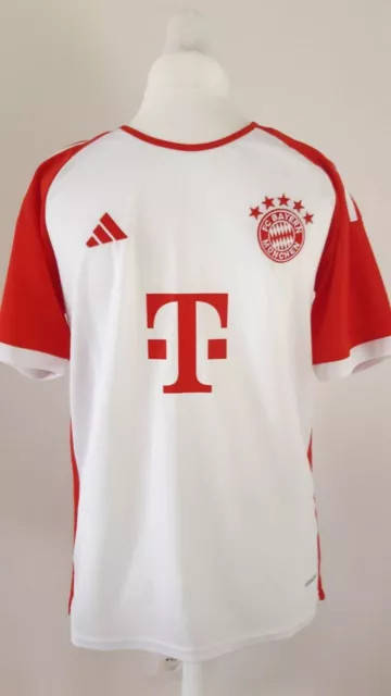 Maillot de foot BAYERN MUNICH saison 2023 / 2024