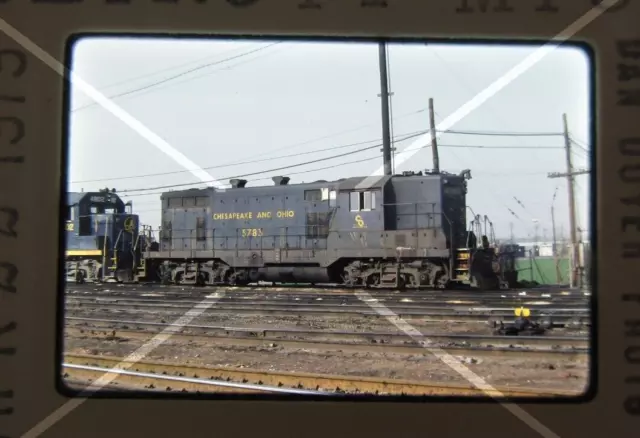 Original '79 Kodachrome Slide C&O Chesapeake Ohio 5783 GP7 Detroit, MI     41J12