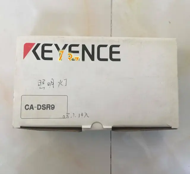 ONE Keyence CA-DSR9 sorgente retroilluminazione rossa