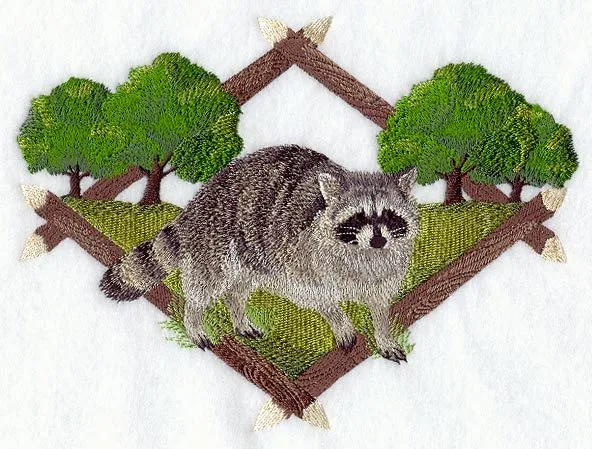 Embroidered Short-Sleeved T-shirt - Raccoon Diamond Portrait A5042 Size S - XXL