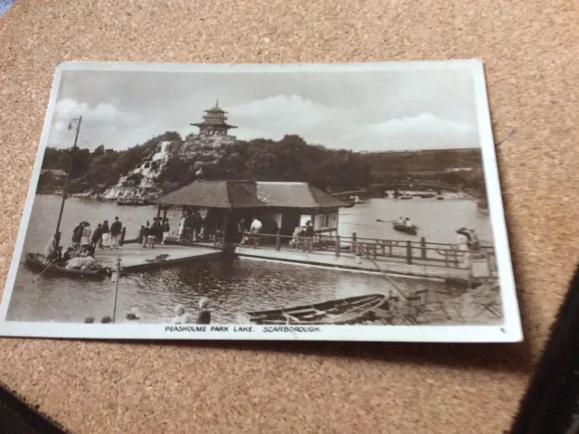 Postcard Of Scarborough, Yorkshire “PEASHOLME PARK LAKE”Posted 1932 R/P