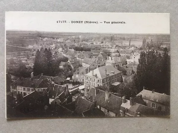 Cpa Donzy (58) Vue Generale - Nievre
