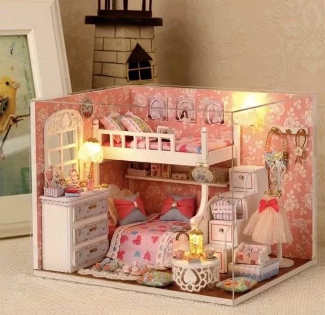 diy miniature Dollhouse kit, 1:24 Scale, Pink Dollhouse, Crafting, Diorama