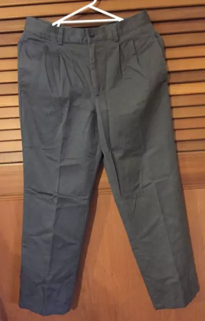 Mens vintage Size 31 inch Grey Crocodile 100% cotton front pleated trouser pants