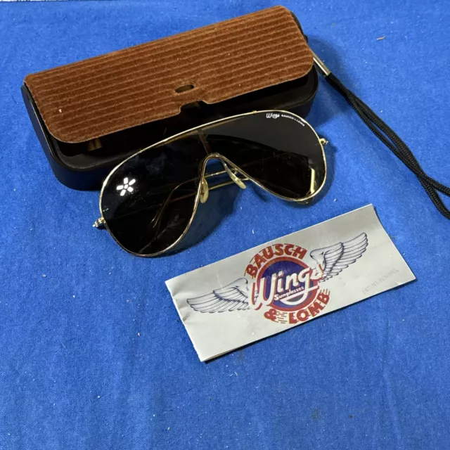 Bausch & Lomb Ray Bans Wings Aviator Sunglasses w Original Case Gold / Amber