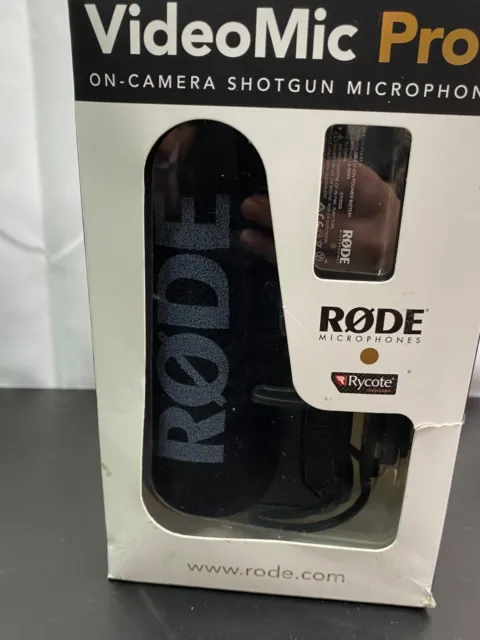 Rode VideoMic Pro+ Black 2-Stage High Pass Filter On-Camera Shotgun Microphone