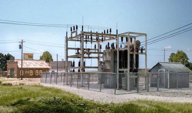 Woodland Scenics US2253 N Scale Substation (US IMPORT)