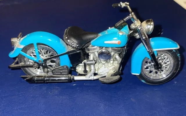 Franklin Mint 1:24 Scale Harley Davidson 1949 Hydra-Glide Fl Motorcycle