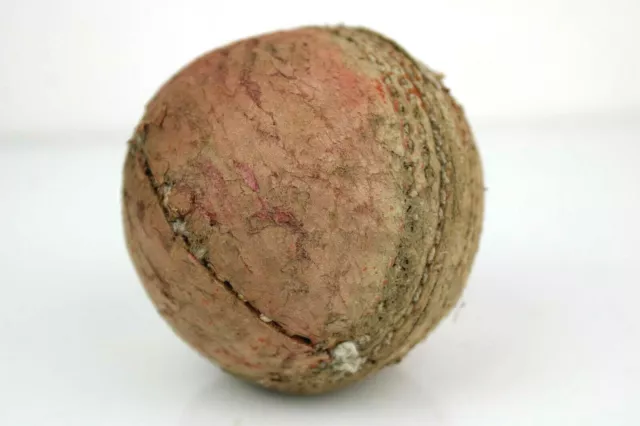 Antica Pallina da CRICKET Vintage D'epoca DA COLLEZIONE in pelle rossa SPORT