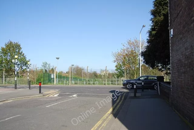 Photo 6x4 Dallmally Rd meets Blackhorse Lane Croydon/TQ3365  c2011