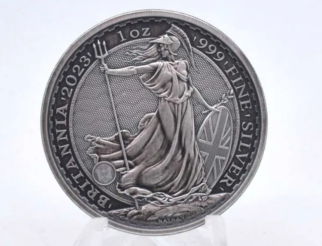 Great Britain 2023 Britannia 1oz Silver Antique Finish in Capsule