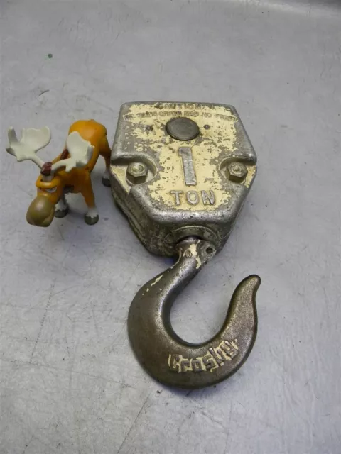 Crosby K2C 1 ton Swivel Hoist Pulley Hook
