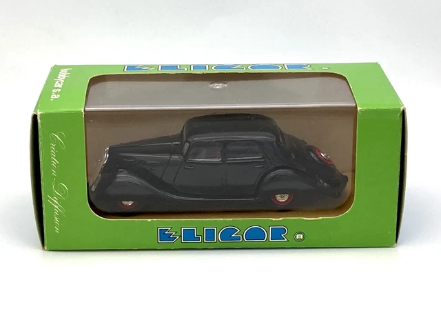 Miniature Panhard Dyna Z1 Berline à L'échelle 1:43 - Marque Nostalgie - Occasion