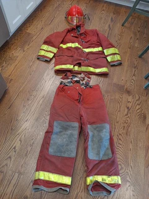 Firefighter GLOBE Red Bunker Turnout Jacket 44 x 35, PANTS 36 x 28 CAIRNS HELMET