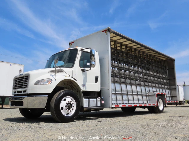 2017 Freightliner M2 106 Glass Carrier Rack Box Body A/C Cummins Diesel bidadoo
