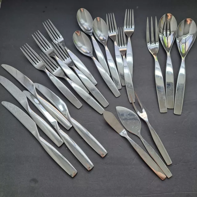Sasaki flatware Axis pattern 22 piece Sasaki flatware Axis pattern 22 piece