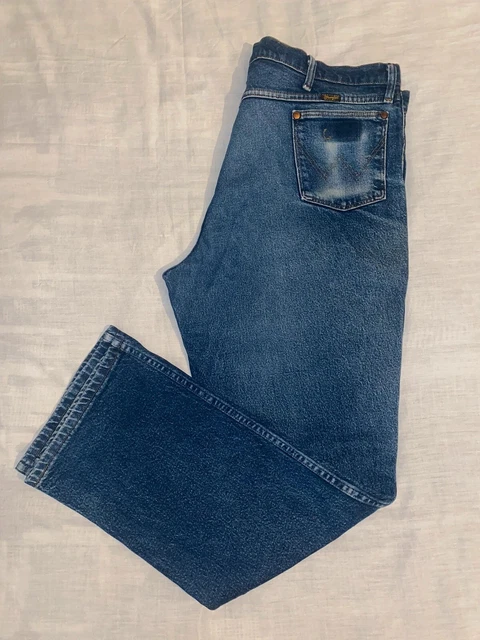 Wrangler vintage straight leg jeans mid wash zip W42 L32