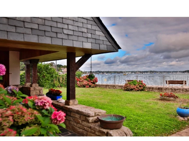 Superbe maison face à la mer sur l’île aux moines avec vue imprenable 3